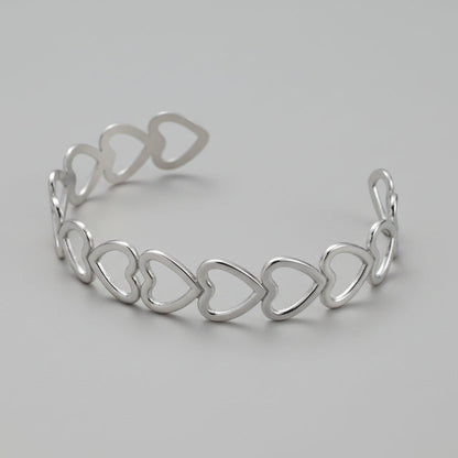Hollow Heart Bracelet