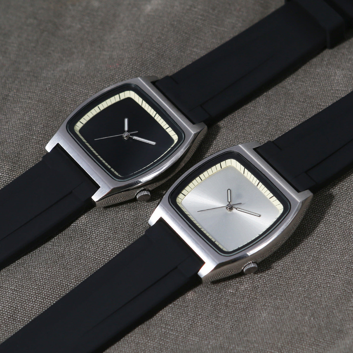 Orologio minimalista di precisione